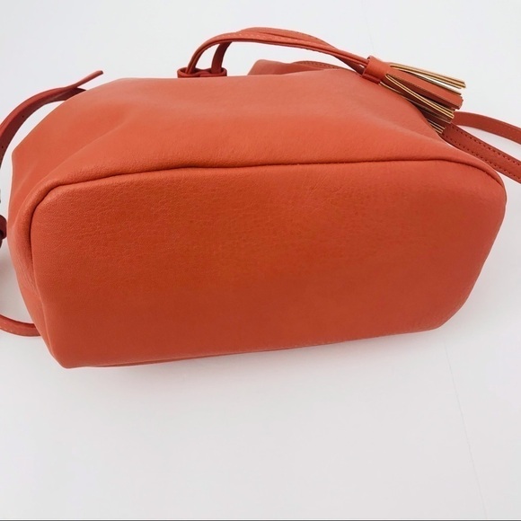 New! Lauren Conrad Faux Leather Hobo Bucket Burnt Orange Rust Crossbody Bag - Picture 5 of 10